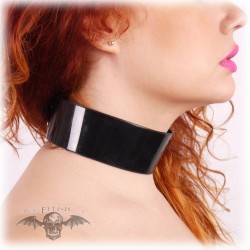 COLLAR FATAL FEMME