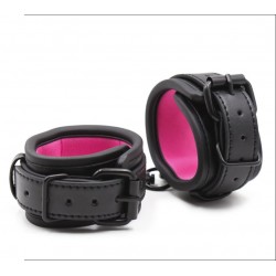 BLACK&PINK CUFFS