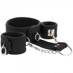 FETISH SUBMISSIVE COLLAR Y ESPOSAS